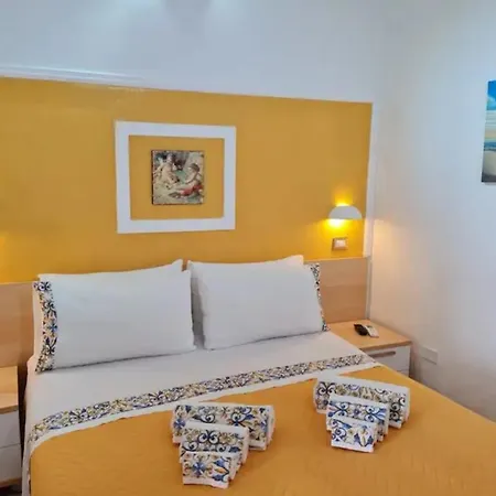 Casa Enzo Con Vista Mare Lejlighed *
